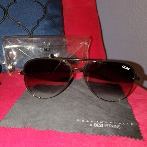 QUAY AUSTRALIA High Key x Desi Smoke Fade Aviators